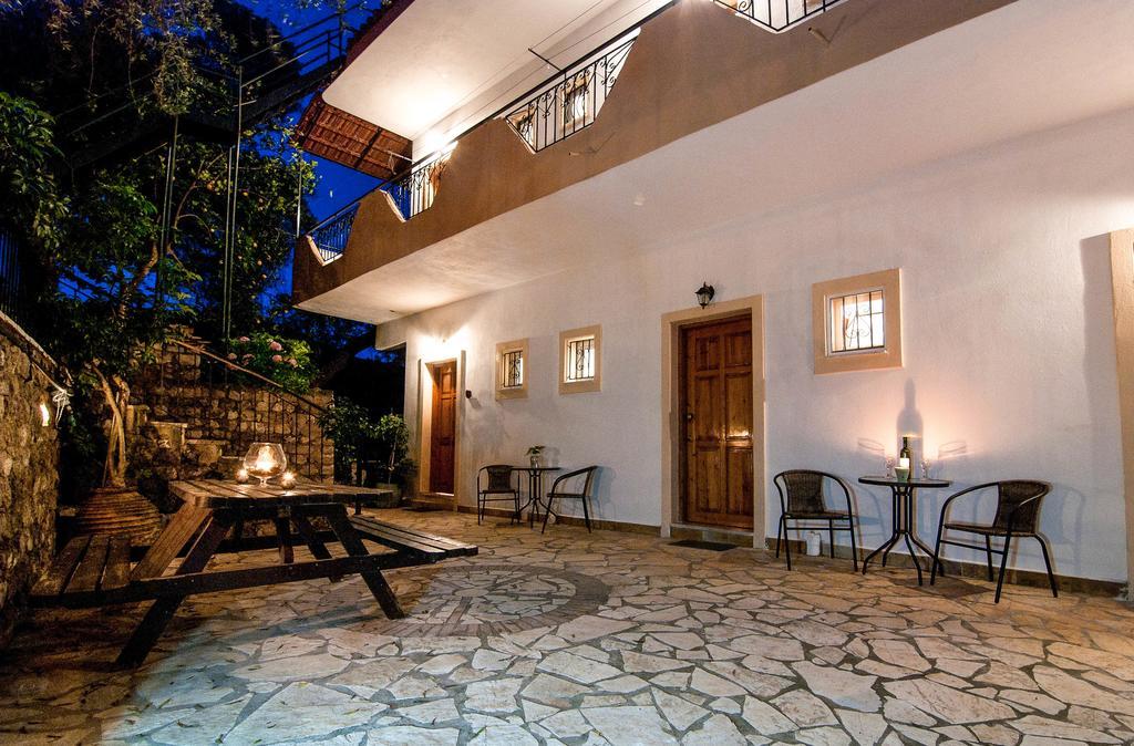Rizos Bay Sarakiniko Hotel Sarakiniko  Екстериор снимка
