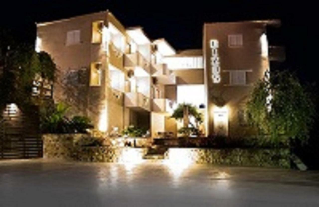 Rizos Bay Sarakiniko Hotel Sarakiniko  Екстериор снимка